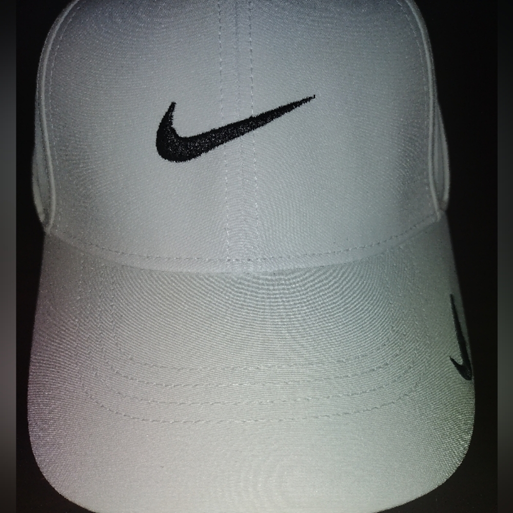 Nike Classic White Cap Hat For MAN